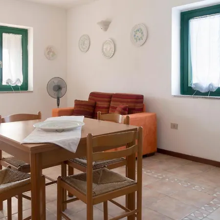 Casa Con Terrazza *
