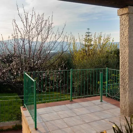 Casa Con Terrazza *